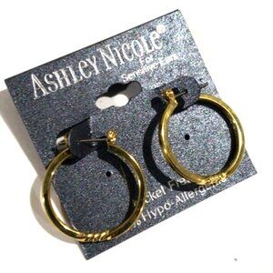 Ashley Nicole Gold tone Twisted Design Hoop Earrings - Women's Fashion Jewelry